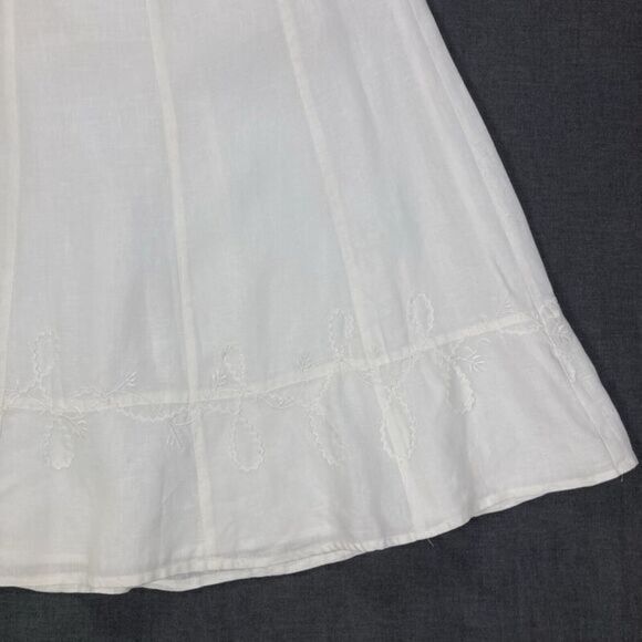 Chic White Midi Skirt - Picture 4 of 16